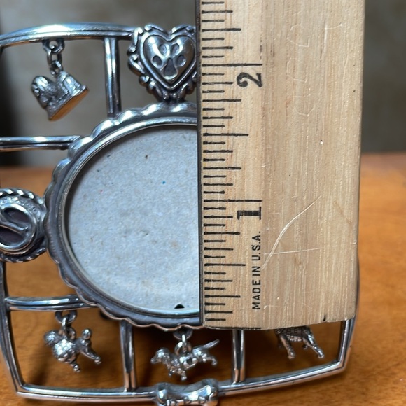 Brighton Snif… Silvertone Dogs Picture Frame - Picture 5 of 12